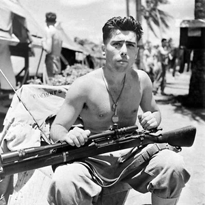 WW2 WWII Photo World War Two / US Marine Sniper Guam 1945 Springfield 1903 USMC - Picture 1 of 1