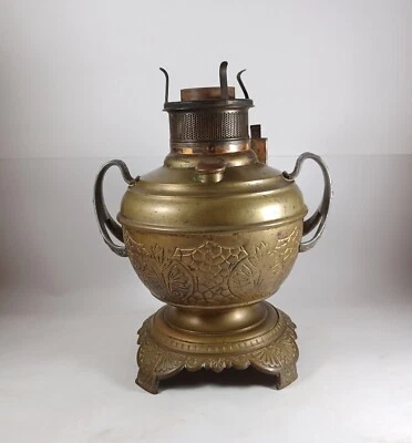 Antique The Rochester Brass Art Nouveau Oil Lamp, Pat'd 1884 - Image 1 of 4