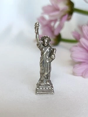 Vintage Sterling Silver Statue Of Liberty New York Charm Or Pendant - Image 1 of 4