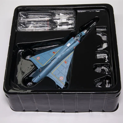 1/72 14648PC Mirage lllC Fighter 10-RE No. 30 E.C. 2/10 Senna Squadron 1978 - Image 1 of 4