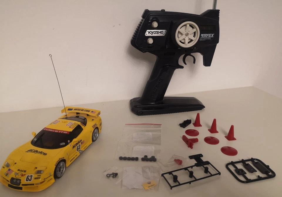 Kyosho Mini Z CHEVROLET CORVETTE C5-R 2002 MZG25Y (Almost Ready to Run) - Bild 1 von 4