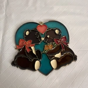 Suncatcher Thomas E. Strauss Inc. Acrylic Flat Ornaments Metal Love Bears Read - Picture 1 of 8