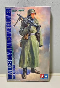 Kit de ametralladora alemana TAMIYA 36306 escala 1/16 Segunda Guerra Mundial (Greatcoat) - Imagen 1 de 5