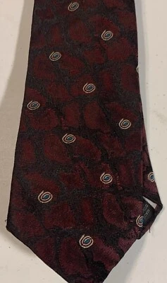 Corbata de hombre Envoy rojos oscuros y negros mezcla de poliéster 3” de ancho longitud regular Foto 1 de 4