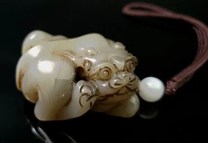 Alte chinesische schöne handgeschnitzte helle Seladon Jade - Qilin - Bild 1 von 8