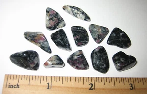 12 TUMBLED POLISHED NATURAL .4-.8" EUDIALYTE CRYSTAL STONE BEADS SWEDEN 19.7g *6 - Picture 1 of 12