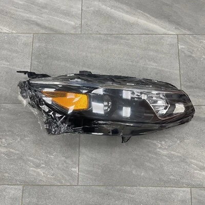 Chevrolet Malibu Headlight Headlamp Halogen For 2016 2017 2018, RH Passenger - Image 1 of 4