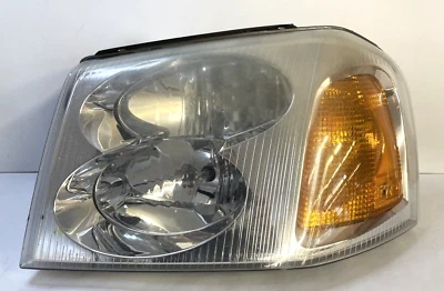 Faro lateral del conductor GMC Envoy LH 2002-09 OEM 114-00688L Foto 1 de 4
