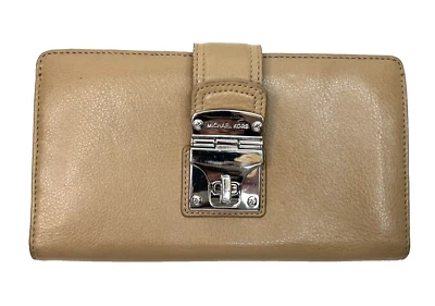 ~MICHAEL KORS Wallet Jet Set Large Continental Leather Turnlock Wallet - Tan - Image 1 of 4