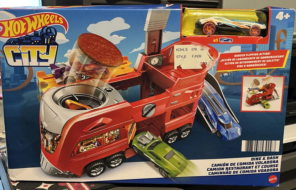 Hot Wheels City Dine & Dash Play Set•New - Image 1 of 1