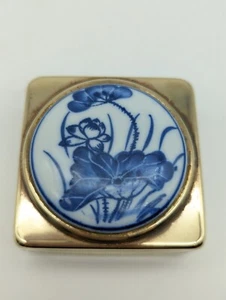 Messing mit blau-weißer Porzellanscheibe Mangold Schmuckschatulle - Bild 1 von 15