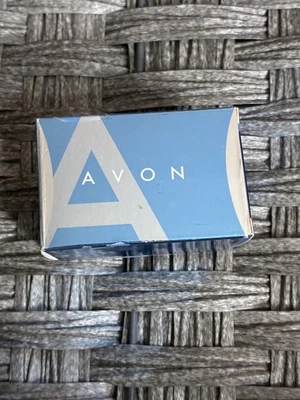 Reloj de cuarzo Avon brillante de dos tonos con puño elástico Foto 1 de 4