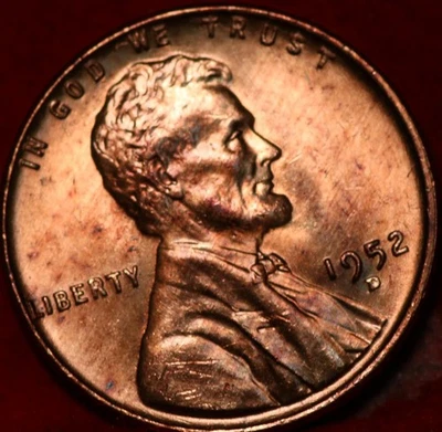 Uncirculated Red 1952-D Denver Mint Copper Lincoln Wheat Cent - Image 1 of 2