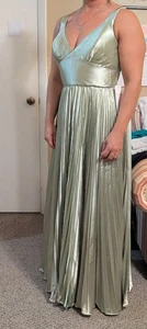 satin maxikleid plissee - Bild 1 von 4