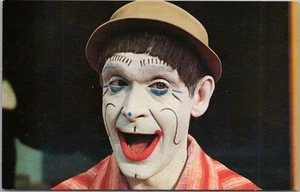 c1960s Sarasota, Florida Postcard CIRCUS HALL OF FAME "Bob-O The Clown" Unused - Picture 1 of 2