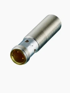 IFT203 Efector IFM IFB3004BBPKG/M/V4A/US-104-DPS Inductive Proximity Sensor - Picture 1 of 5