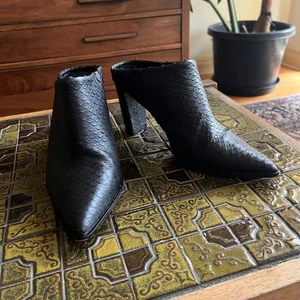 Alias Mae Rue heeled mule – Size 38 – Black embossed leather - Snakeskin texture - Picture 1 of 8