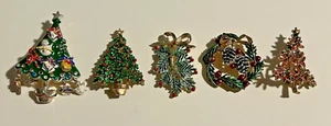 Christmas Pin Lot of 5 Tree Wreath Bells Mistletoe Sweater Holiday - Picture 1 of 7