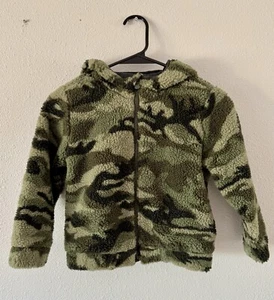 Baby Gap Camo Sherpa/ Fleece Jacket With Hood Size 5 Toddler - Picture 1 of 9