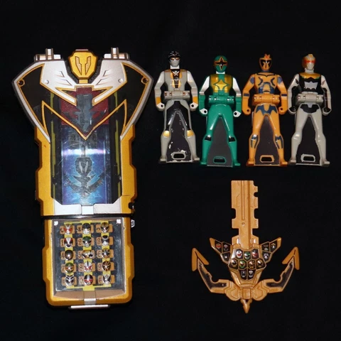 POWER RANGERS GOKAIGER Super Megaforce DX Gokai Cellular, Gold Anchor Ranger Key Cover