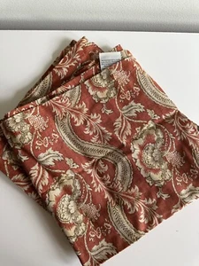 Pottery Barn Napkins Set of Two New 20” - Picture 1 of 2