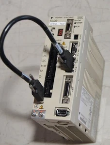 Yaskawa ServoPack SGDS-02A72AY539 200W  Servo Amplifier PB - Picture 1 of 2