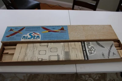 复古 Sig RISER 2 米帆板套件 78 英寸翼展 RC-52 开箱全新 — 第 1/4 张图片