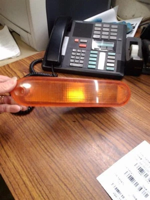 Lâmpada de estacionamento de canto/parque para motorista - sinal de seta compatível com 95-96 AVENGER 177592 - Imagem 1 de 2