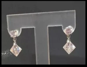 14 k White Gold Dangle Earrings With Cubic Zirconia Stones, 2.9 G - Picture 1 of 8