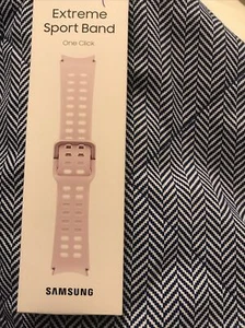 Samsung Galaxy Official Extreme Sport Band (S/M) for Galaxy Watch, Lavender/Whit - Zdjęcie 1 z 2