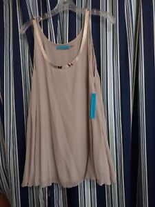NWT ALICE AND OLIVIA SILK AND SNAKESKIN LEATHER SLEEVELESS TAUPE TOP M/L