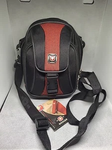 Swiss Gear Wenger The Scope SLR Camera Case With Strap 8” x 7” x 4” - Picture 1 of 7