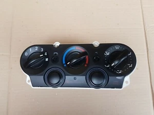 FORD FIESTA MK6 02-2009 Heater Control Panel No Air/Con Modells 2S6H-18549-BD - Picture 1 of 12
