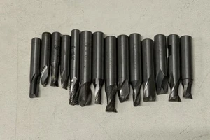 Lot de 14 fraises à rainurer 2 lèvres - queue cylindrique Ø 10 mm / Ø 8 mm - Imagen 1 de 2