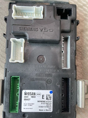 2008 2009 年 2010 年 INFINITI EX35 FX35 身体控制模块 BCM BCU (284B1 1BA0A) Oem — 第 1/3 张图片