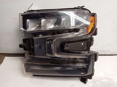 Driver Left Headlight from 2022 Chevrolet Silverado 1500 12228471 - Image 1 of 4