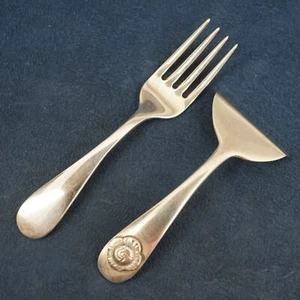 Georg Jensen (Inc.) Sterling Silver Baby Food Pusher & Fork - Free Shipping USA - Picture 1 of 8