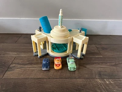 Disney Pixar CARS Ramone's Color Change Juego Doc Hudson Mater McQueen Coche de Juguete Foto 1 de 4