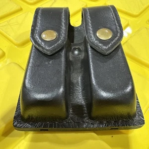 Safariland Double Magazine Pouch Black, - GLOCK 17 22, Excellent Condition - Picture 1 of 3