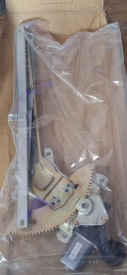 Front Left Window Regulator for Suzuki SWIFT 05-15 8340263J50 - Image 1 of 3