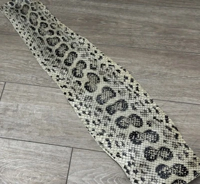 Natural Genuino Anaconda Piel de Serpiente Cuero Piel Pitón Real Boa Sonajero 400 Foto 1 de 4