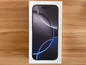 Apple iPhone 16 Pro 128GB Titan Schwarz Neu & Versiegelt - Bild 1 von 2