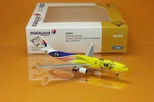 Herpa 535359 Malaysia Airlines Airbus A330-300 "Harimau Malaya" 9M-MTG 1:500 - Picture 1 of 2