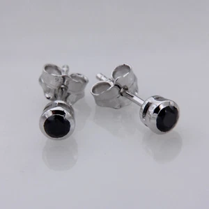 0.30Ct Solitaire Stud Earring's Round Cut Simulate Diamond in14k White Gold Over - Picture 1 of 4