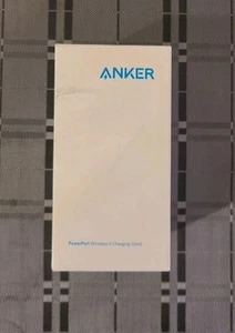 Support de charge sans fil Anker PowerPort 5 modèle A2523 neuf parfait état - Photo 1 sur 2