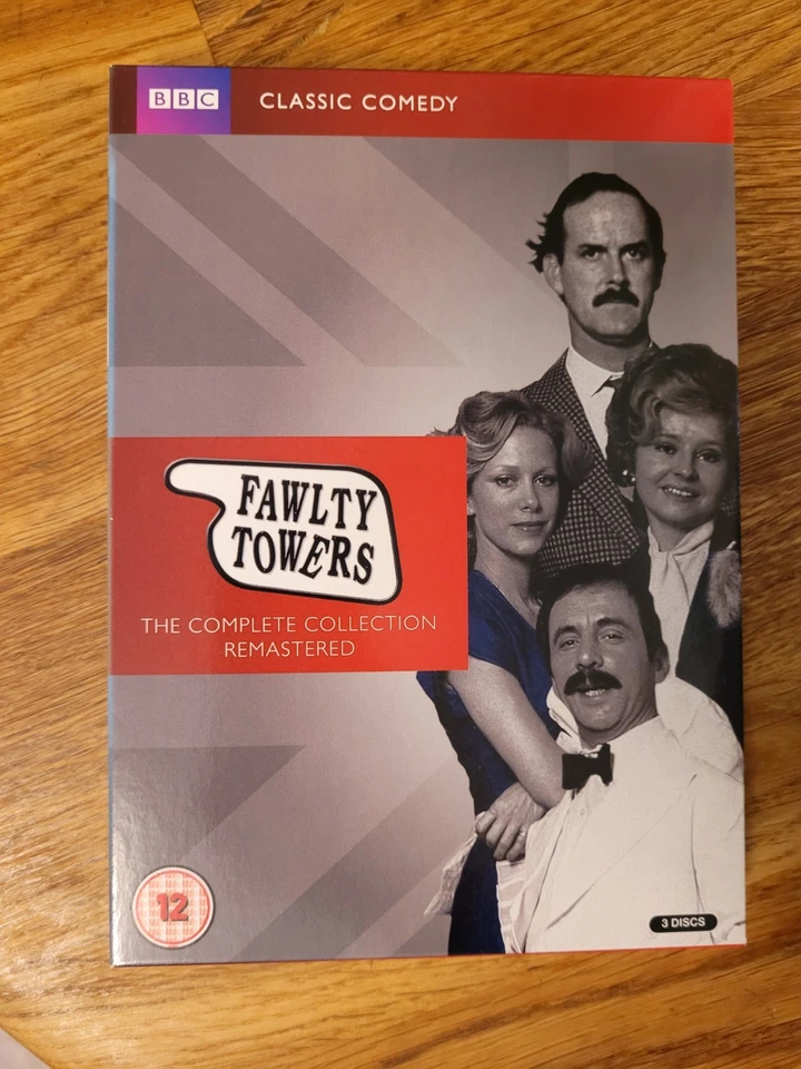 Fawlty Towers: The Complete Collection (hmv Exclusive) [12] DVD Box Set - Image 1 of 2