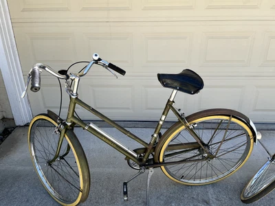 Vintage Raleigh 3-Speed City Bikes - Legendary Sturmey-Archer AW Hub  - Image 1 of 4