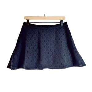 L'Amour Black Skater Mini Skirt Floral Eyelet Lace Shell Sexy Size L All Seasons - Picture 1 of 7
