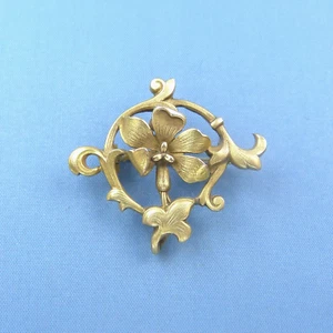 Broche Art Nouveau relleno de oro / prendedor floral antiguo - Imagen 1 de 6