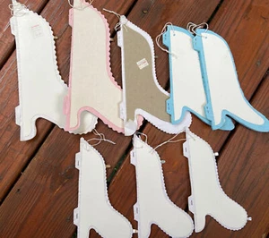 Vintage Paper Bells Lot Of 8 White, Pink, & Blue Party Decorations Beistle - Picture 1 of 4